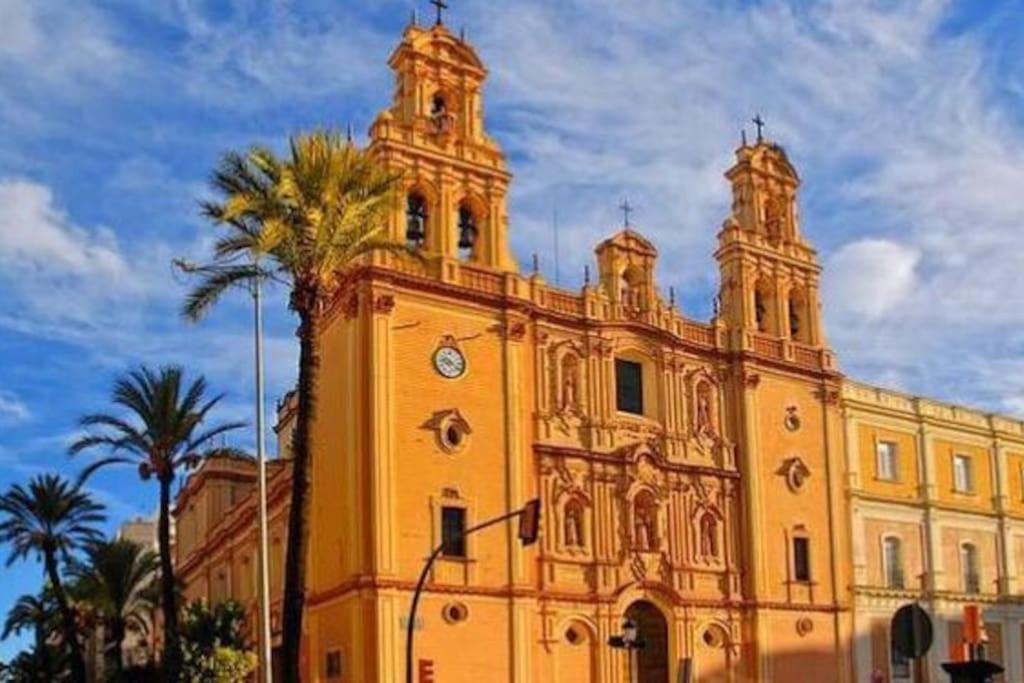 Pleno Centro. Acogedor Y Con Diseno. Appartement Huelva Buitenkant foto